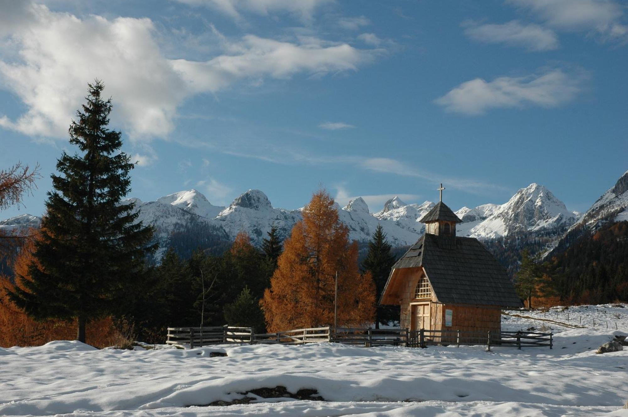 Fairytale Cottage - Peaceful Getaway Near Bled Згорнье-Горье Экстерьер фото